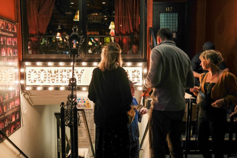 Houston Comedy Scene: Best Comedy Clubs and Upcoming Stand-Up Shows