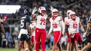 How the Houston Cougars Stormed Back Into the National Spotlight While Texas Fell Apart