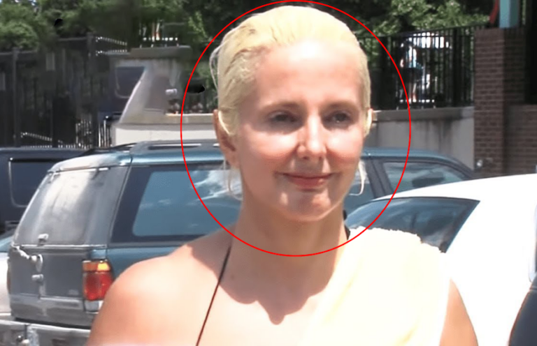 Mom asked to leave water park after staff say men wouldn’t stop staring