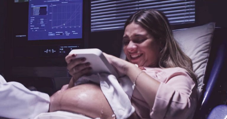 Mom Delivers Baby, But 6 Weeks Later Doctors Find His Deadly Unborn ‘Twin’ Hidden Inside