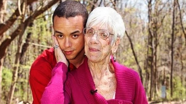 He Thought He’d Cash In by Marrying a Rich Elderly Woman… Her Surprise Turned His World Upside Down