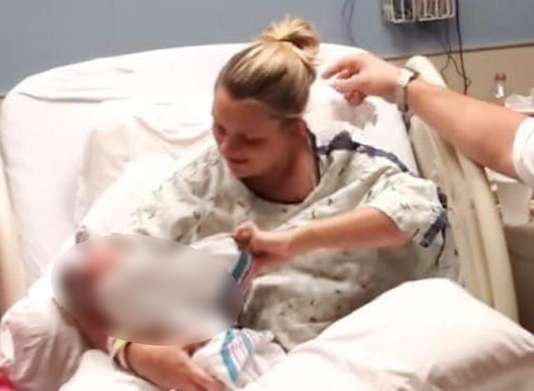 She Uncovers What’s Hidden Under the Blanket, and Her Response Leaves Bystanders Frozen